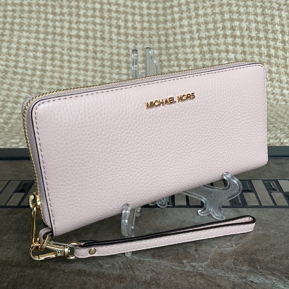 Michael Kors Jet Set Travel Large Travel CONTINENTAL Wallet-Wristlet - Picture 2 of 16